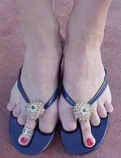 Symbolic Toes 235