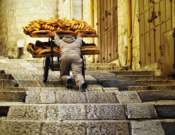 struggling-with-gravity 934 struggling-with-gravity 934