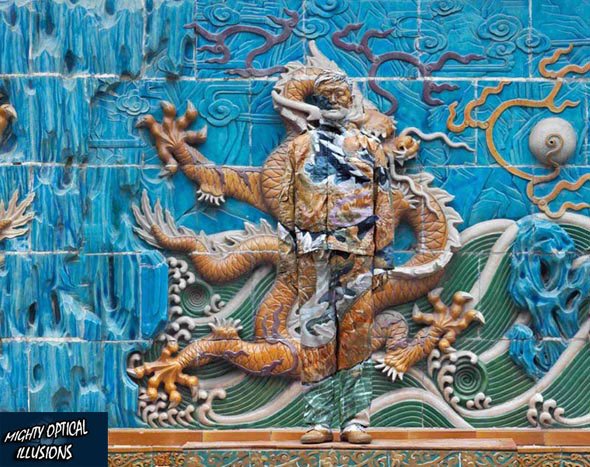 camouflage-paint-dragon