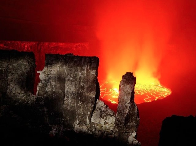 Lake of Fire - Mount Nyiragongo, Congo 601