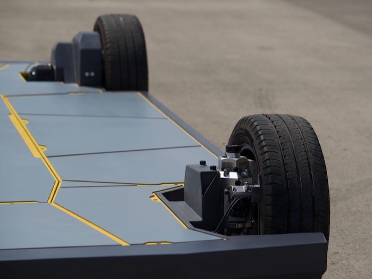 This modular EV vehicle platform can shift into endless types of ...