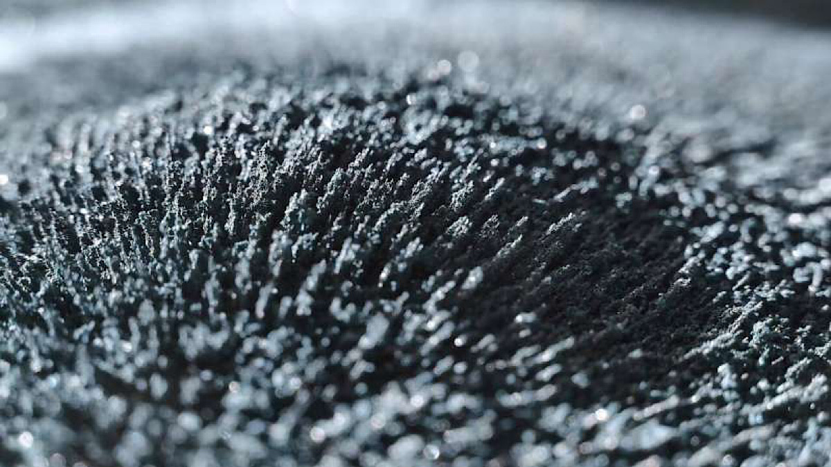 Smart magnetic soft materials to develop artificial muscles and therapeutic robots