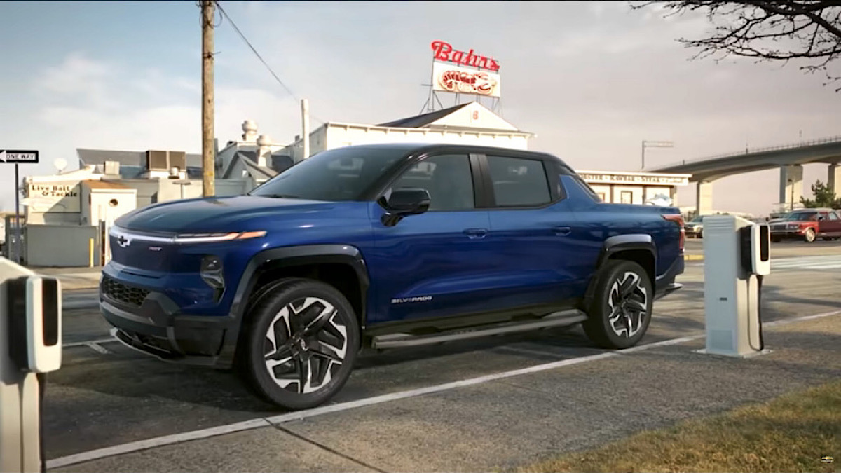 GM WANTS FUTURE EVS TO BE HOME POWER BANKS—AND IT STARTS WITH A CALIFORNIA PILOT PROGRAM