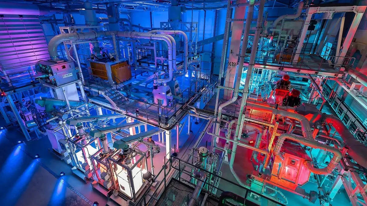 Mercedes-Benz Opens Europe’s First Integrated Battery Recycling Plant for EV Sustainability