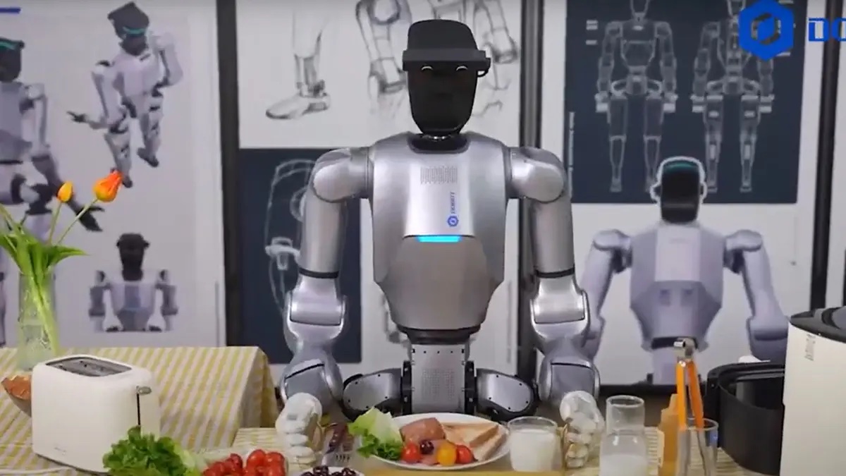 Dobot’s Humanoid Robot, Atom, Shows Off Culinary Skills in a New Video